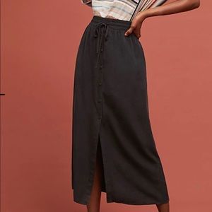✨✨Black silk Anthropologie long flowy skirt!